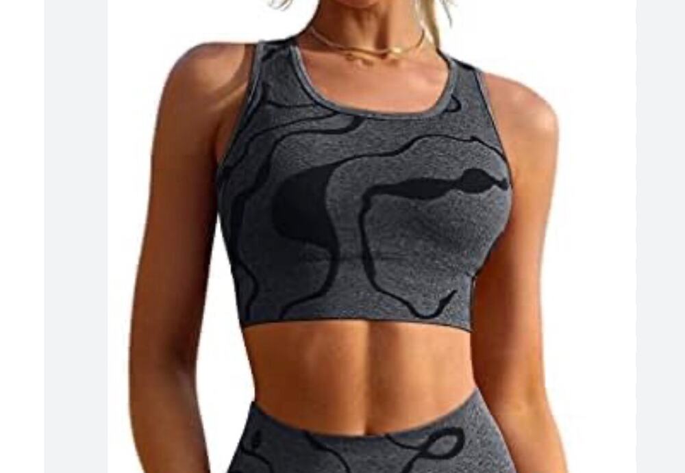 Fitness Sustainable Seamless Fitness top black, ribbed Small